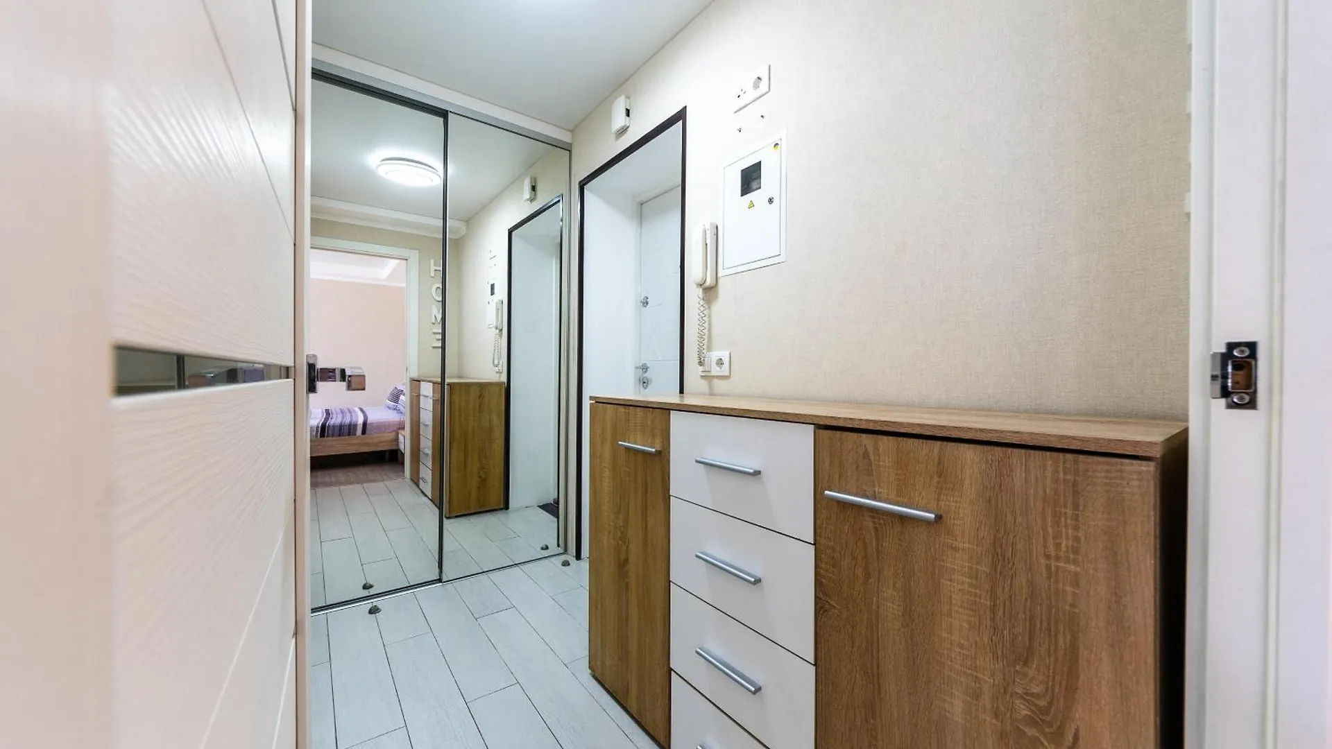 Home Apartments Kyiv